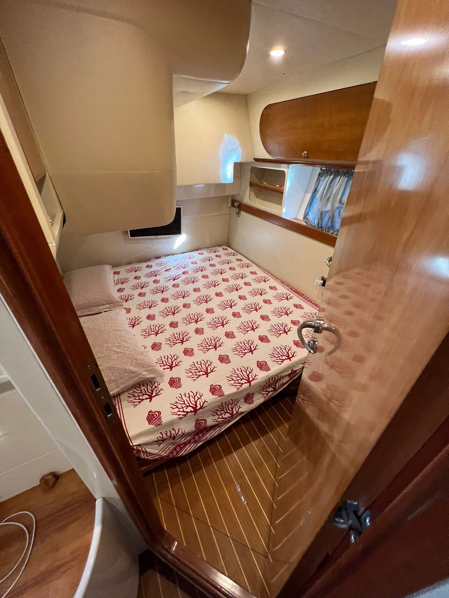 Yacht Mireja G50 Tour Amalfi Coast Full Day All inclusive