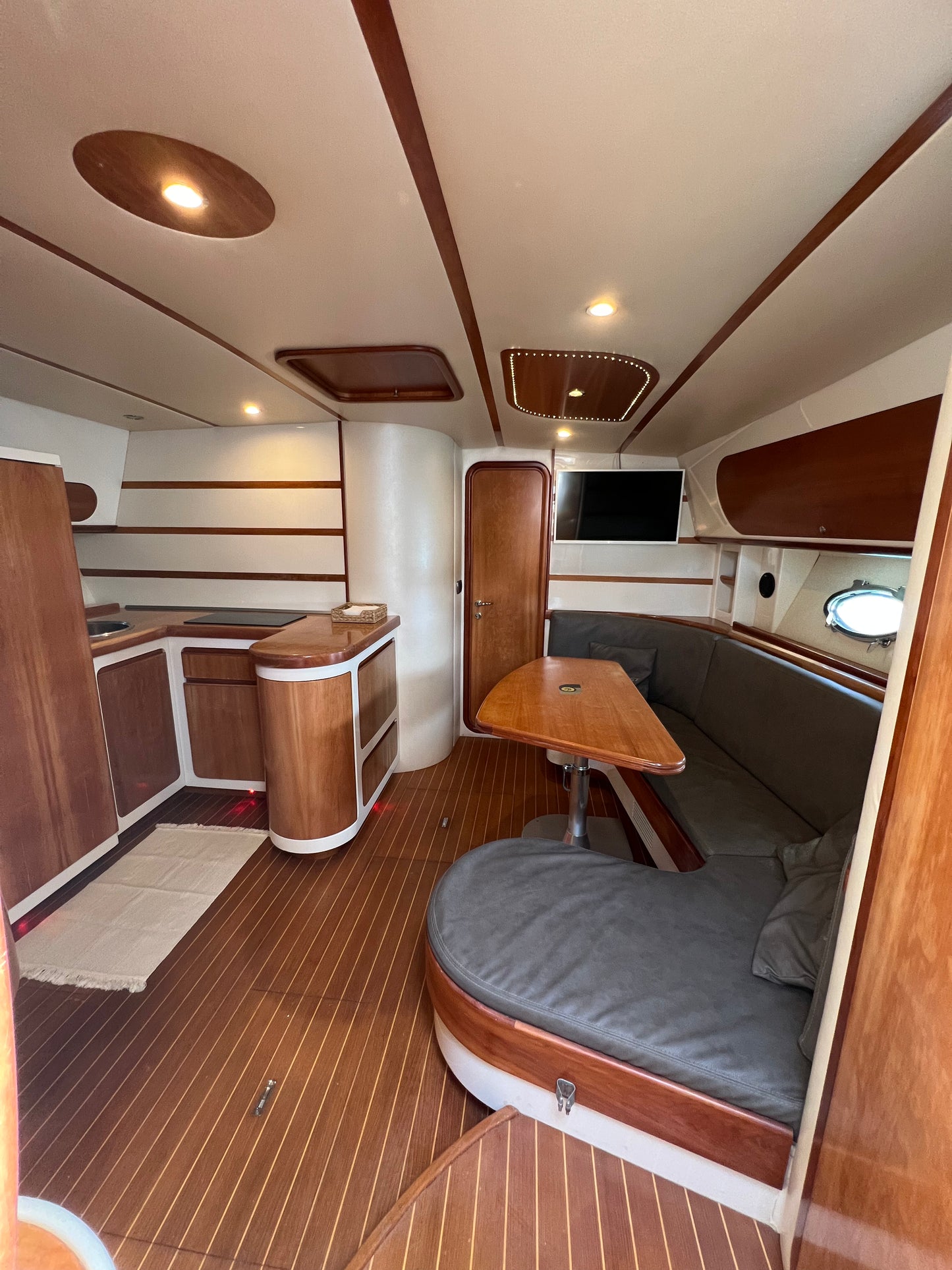 Yacht Mireja G50 Tour Amalfi Coast Full Day All inclusive