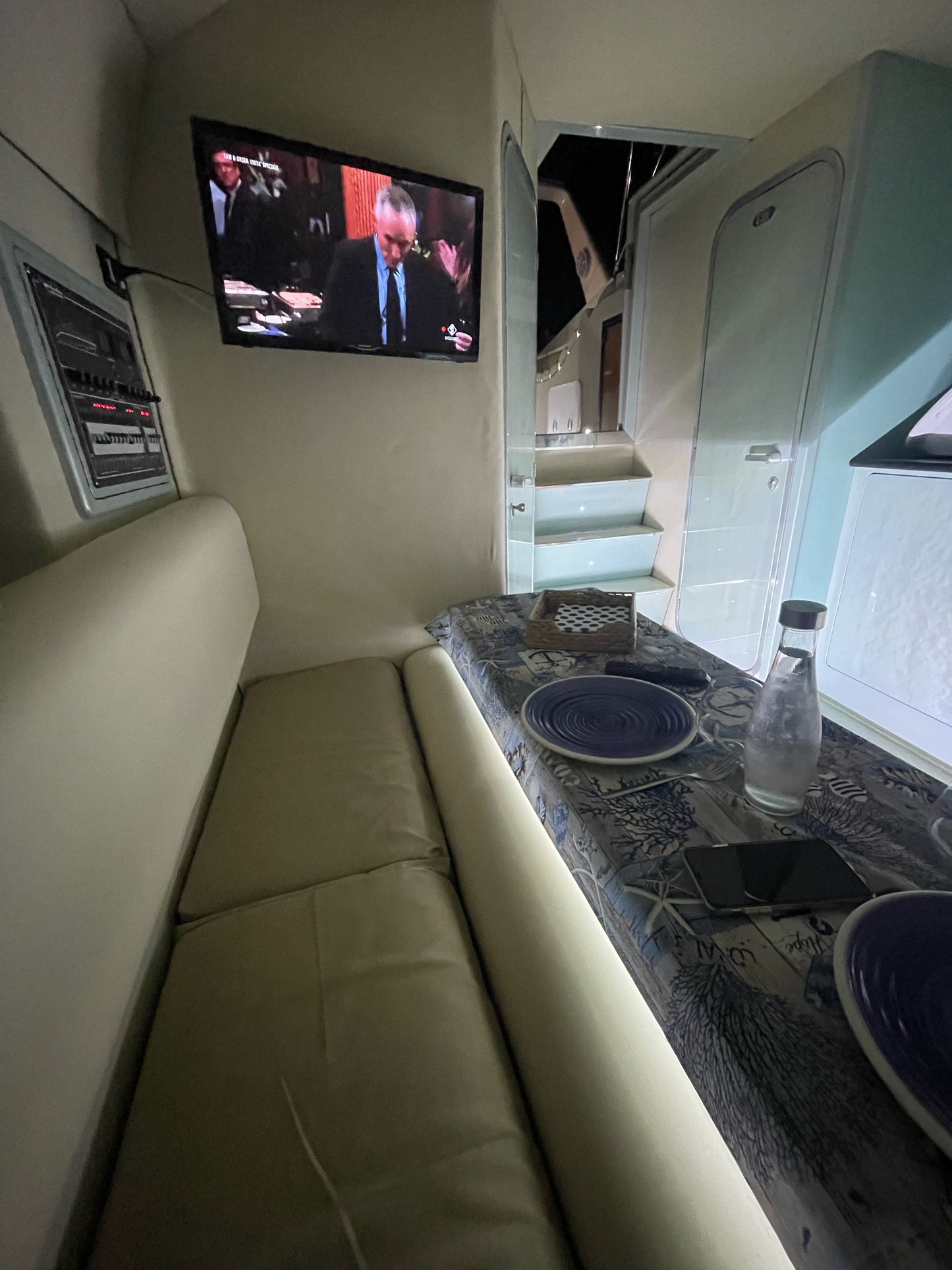 Airon Marine 34 Prestige Capri tour Full Day